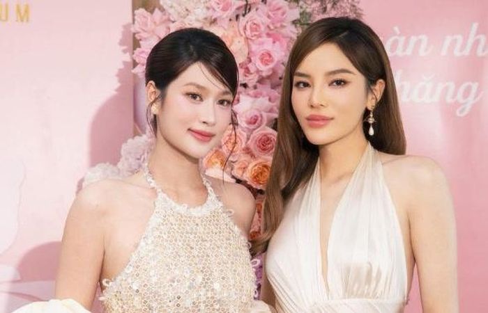 Kỳ Duyên và Thiên Ân vẫn giữ mối quan hệ thân thiết dù phim cùng ra rạp.