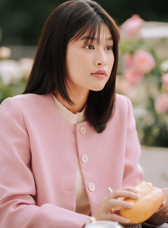 Đoàn Thiên Ân trong phim Nụ Hôn Bạc Tỷ.