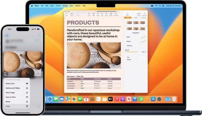 Universal Clipboard (bảng nhớ tạm chung) là một tính năng hoạt động cùng với Handoff, cho phép sao chép văn bản, tệp và hình ảnh từ iPhone sang Mac