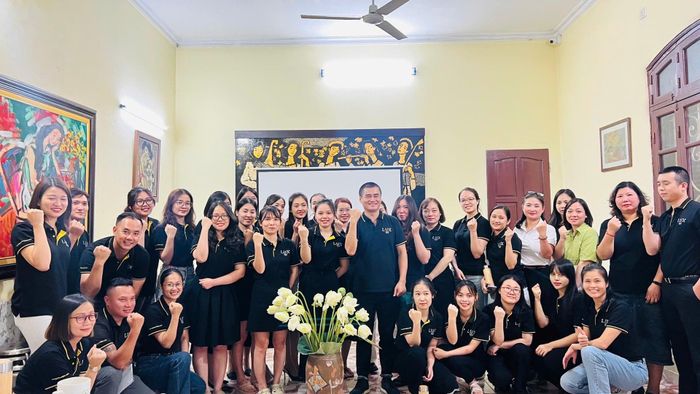 Đội ngũ LuxGroup