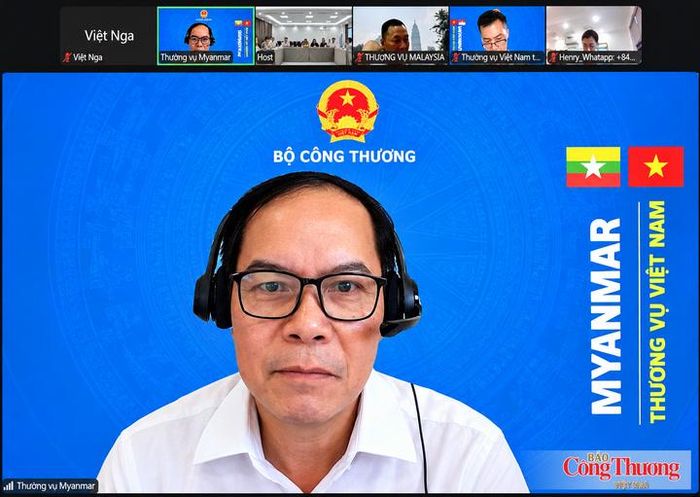 Ông Ngô Xuân Tỵ, Tham tán thương mại, Trưởng Thương vụ Việt Nam tại Myanmar.