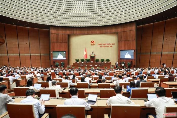 Quốc hội vừa thảo luận ở hội trường về dự án Luật sửa đổi, bổ sung một số điều của Luật Thương mại, Luật Cạnh tranh, Luật Quản lý ngoại thương và Luật Bảo vệ quyền lợi người tiêu dùng.