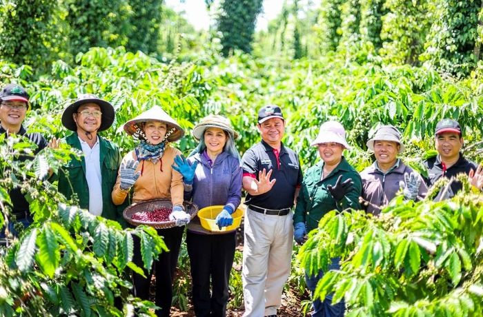 Người tiêu dùng ngày càng quan tâm đến những sản phẩm có cam kết rõ ràng về chuyển đổi xanh. Ảnh: Nestlé Việt Nam