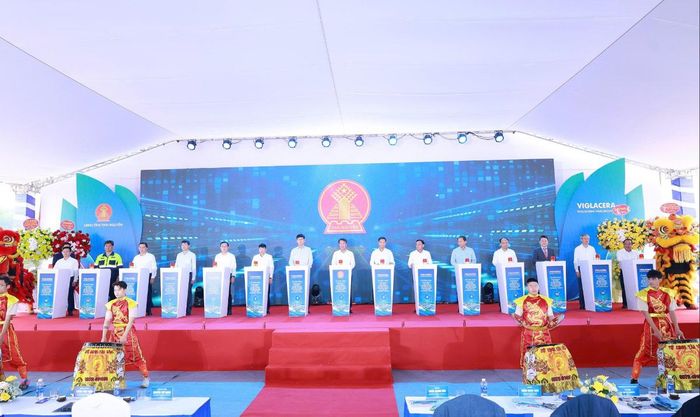 Lễ khởi công dự án Khu công nghiệp Tây Phổ Yên - giai đoạn 1 - Ảnh: Viglacera