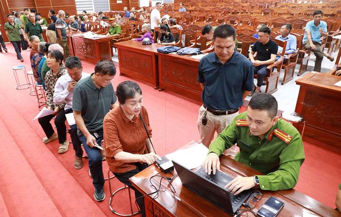  Trước khi lấy mẫu, các thân nhân liệt sĩ chưa rõ thông tin được cập nhật, đối khớp thông tin trên hệ thống dữ liệu quốc gia về dân cư. 