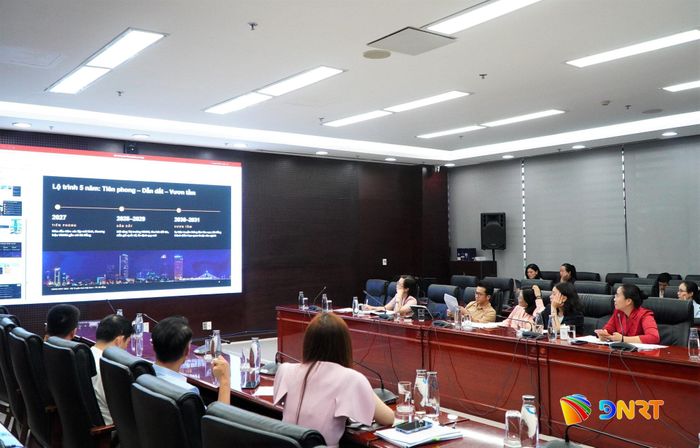 Các đại biểu nghe báo cáo về kế hoạch tổ chức "Diễn đàn Truyền thông Việt Nam" năm 2027. Ảnh: TÂM ĐAN