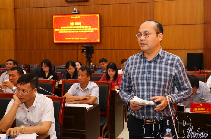 Lãnh đạo Sở Nông nghiệp và Môi trường phát biểu tại hội nghị.
