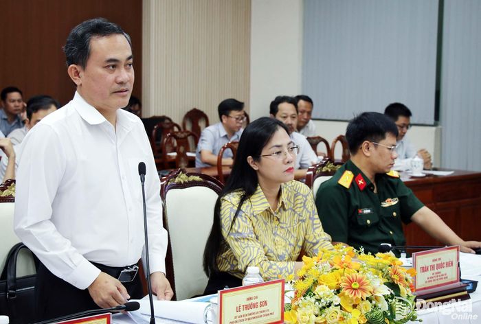 Ủy viên Ban Thường vụ Thành ủy, Phó Chủ tịch UBND thành phố Lê Trường Sơn phát biểu kết luận hội thảo. Ảnh: Hải Quân