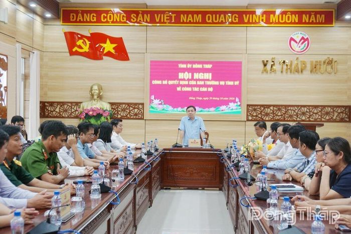 Đồng chí Phan Văn Thắng phát biểu giao nhiệm vụ tại hội nghị.