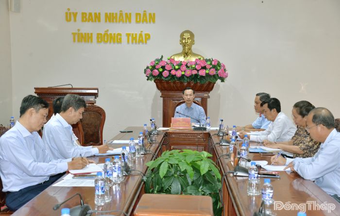 Đồng chí Nguyễn Thanh Nhàn phát biểu tại buổi tiếp công dân.