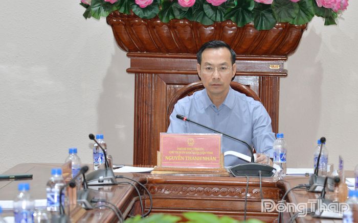 Đồng chí Nguyễn Thanh Nhàn phát biểu kết luận buổi tiếp công dân.