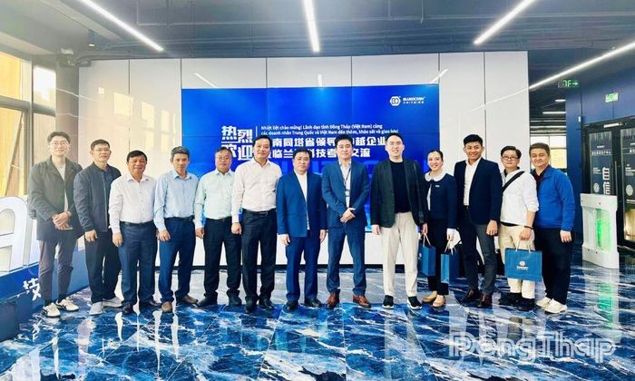 Đoàn công tác tỉnh Đồng Tháp thăm Công ty Công nghệ Lanyang (BLUEOCEAN).
