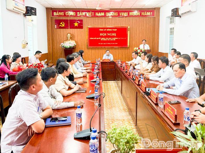 Quang cảnh hội nghị.