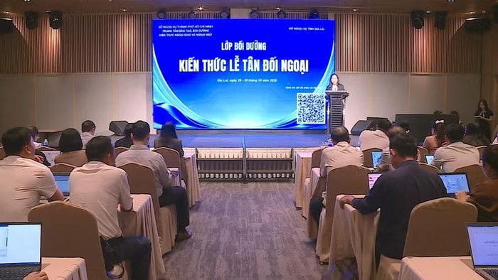 Quang cảnh lớp bồi dưỡng. Ảnh: Minh Hoàng