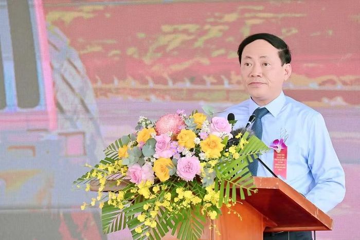 Chủ tịch UBND tỉnh Phạm Anh Tuấn phát biểu tại lễ khánh thành. Ảnh: Đức Thụy