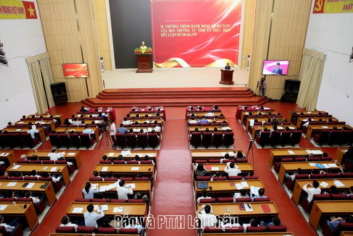 Quang cảnh hội nghị tại điểm cầu tỉnh. 