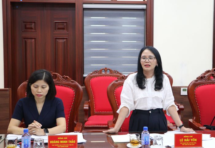 Lãnh đạo Sở Văn hóa, Thể thao và Du lịch phát biểu tại buổi làm việc