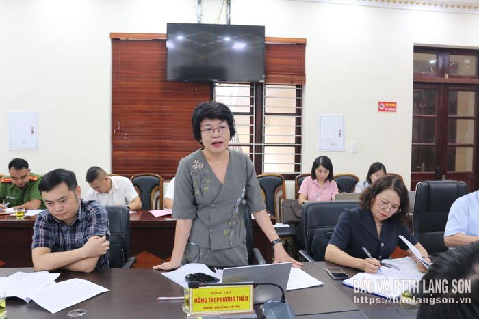 Lãnh đạo Bảo hiểm xã hội tỉnh phát biểu tại buổi làm việc