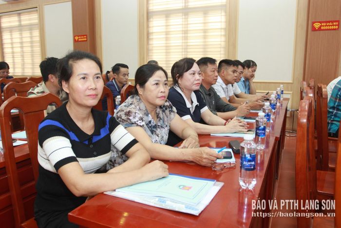 Đại biểu tham dự hội nghị