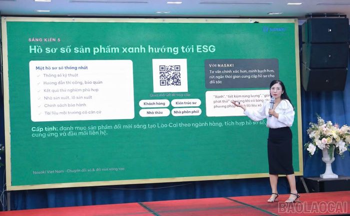 Đại biểu trình bày tham luận tại Hội thảo khoa học về khởi nghiệp và đổi mới sáng tạo năm 2026.