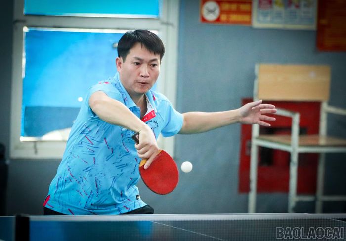 Những pha đánh bóng mạnh mẽ, xử lý kỹ thuật khéo léo tạo nên sức hấp dẫn ở nội dung đơn nam bóng bàn.