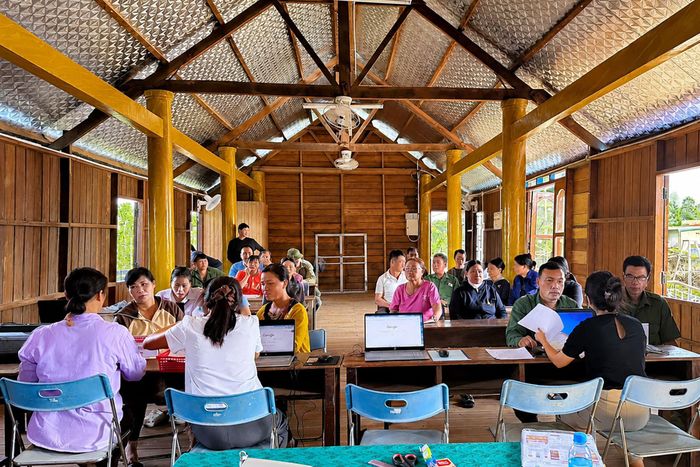 Mô hình lưu động “Dịch vụ công về tận thôn, bon” được xã Nam Dong triển khai vào các ngày cuối tuần, bắt đầu từ cuối tháng 10/2026