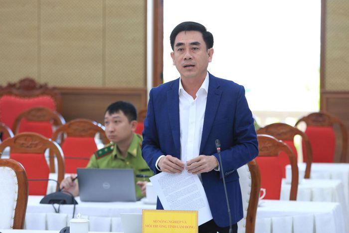 Phó Giám đốc Sở Nông nghiệp và Môi trường Lâm Đồng Lê Thanh Sơn tóm tắt công tác quản lý, bảo vệ rừng thời gian qua