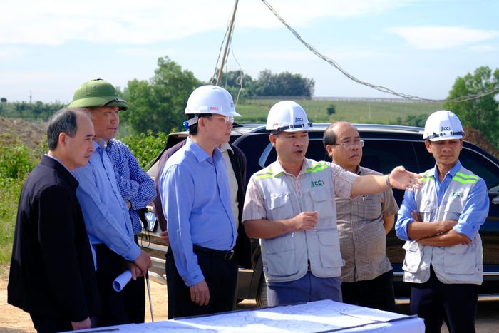 Đơn vị nhà thầu CC1 báo cáo tiến độ thực hiện dự án tại vị trí nút giao Liên Hiệp Km191+960