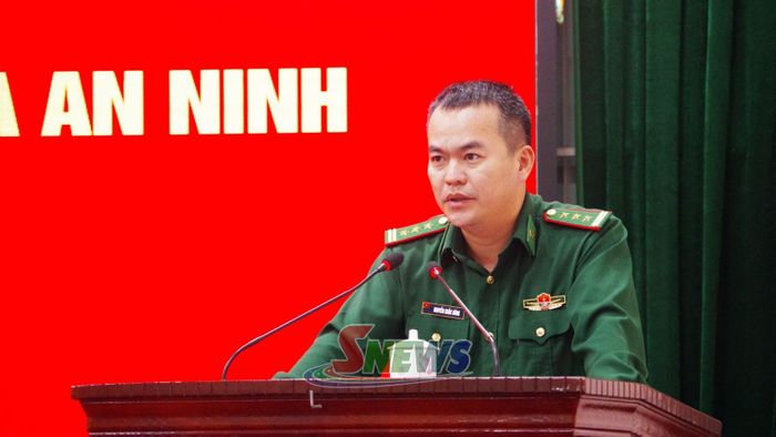 Đại diện lãnh đạo Ban Chỉ huy Bộ đội Biên phát biểu tại lớp tập huấn.