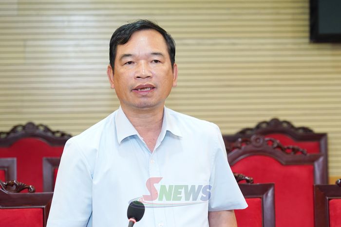 Đại diện Sở Nông nghiệp và Môi trường báo cáo thực trạng hoạt động các trại giống.