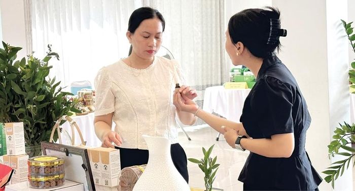  HTX Dầu tràm Lộc Thủy nâng cao chất lượng, đa dạng sản phẩm để tiếp cận các thị trường lớn.