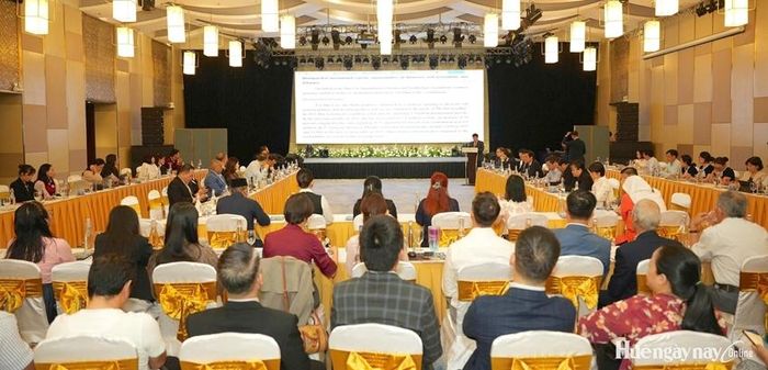 Toàn cảnh buổi hội thảo quốc tế.