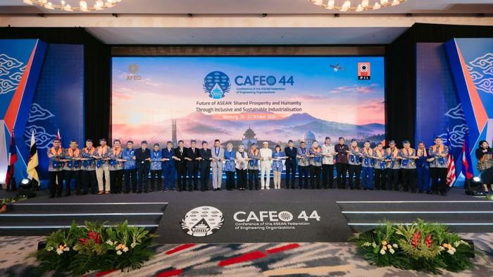 Lễ khai mạc CAFEO 44