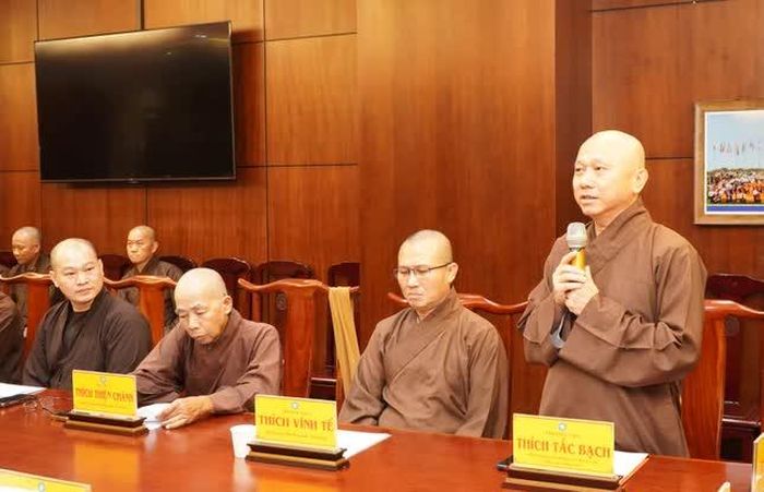 Nhiều ý kiến tâm huyết được chư tôn đức đóng góp trong chương trình Phật sự