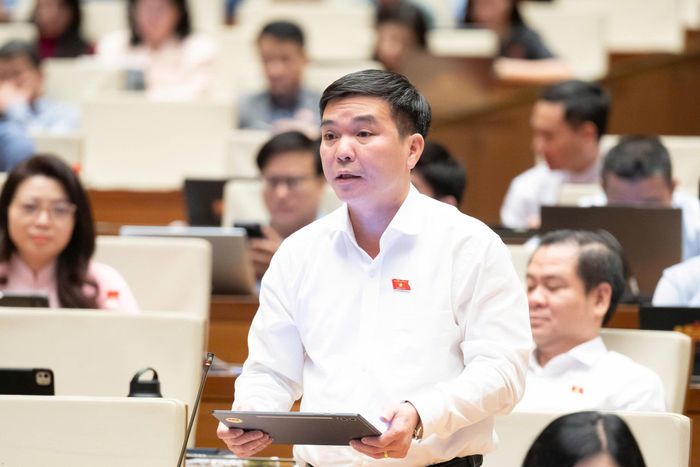 Đại biểu Hà Sỹ Huân (Đoàn Thái Nguyên). Ảnh: Media Quốc hội.