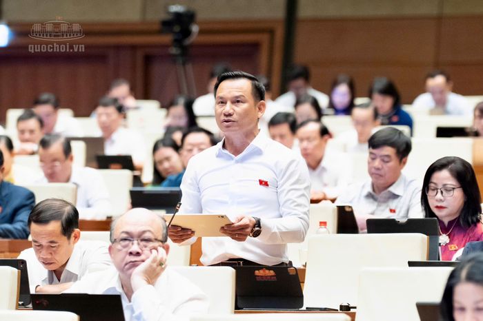 Đại biểu Trần Quang Tâm (Đoàn Đắk Lắk). Ảnh: Media Quốc hội.