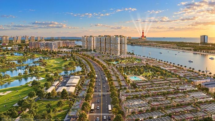 Dòng khách liên vùng kết hợp nhu cầu nội khu tạo triển vọng phát triển thương mại cho các đại lộ Vịnh Tiên  