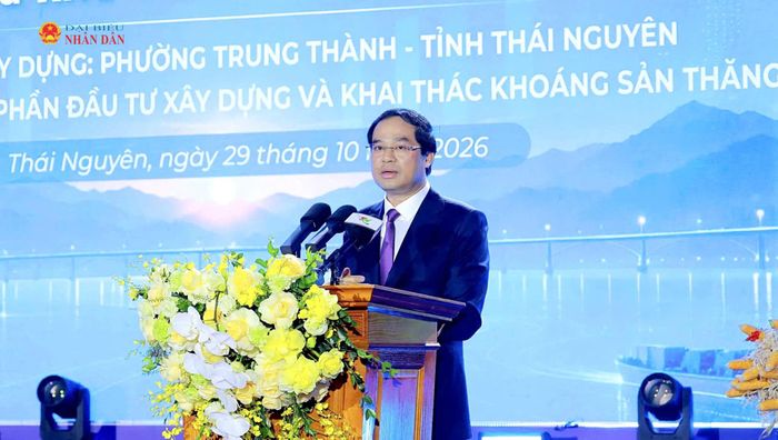 Bí thư Tỉnh ủy Thái Nguyên Trịnh Xuân Trường phát biểu tại lễ. Ảnh: Đồng Thưởng