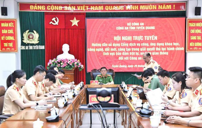 Toàn cảnh hội nghị