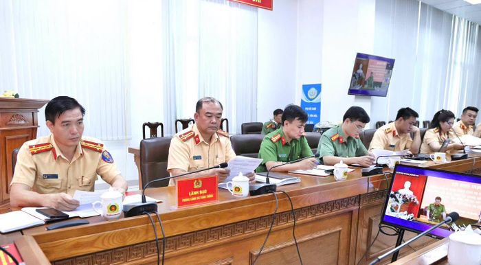 Các đại biểu tham dự hội nghị