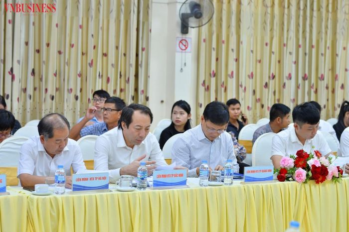 Hội thảo nhằm tháo gỡ các điểm nghẽn về đất đai, vốn, chế biến và tổ chức thị trường, qua đó giúp HTX khai thác tốt hơn nguồn lực sẵn có, gia tăng giá trị sản phẩm và cải thiện thu nhập cho thành viên.