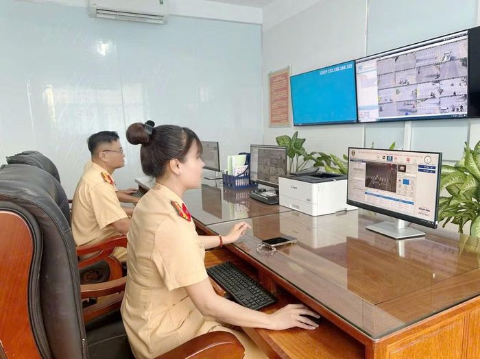 Xử lý vi phạm qua hệ thống camera giám sát an ninh trật tự, an toàn giao thông, góp phần nâng cao ý thức chấp hành của người dân.
