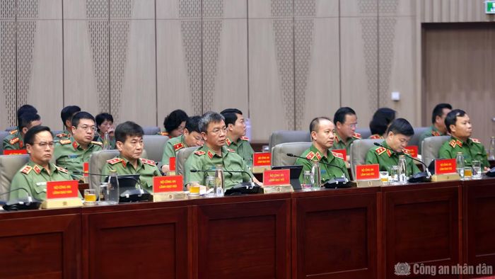 Các đại biểu dự hội nghị.