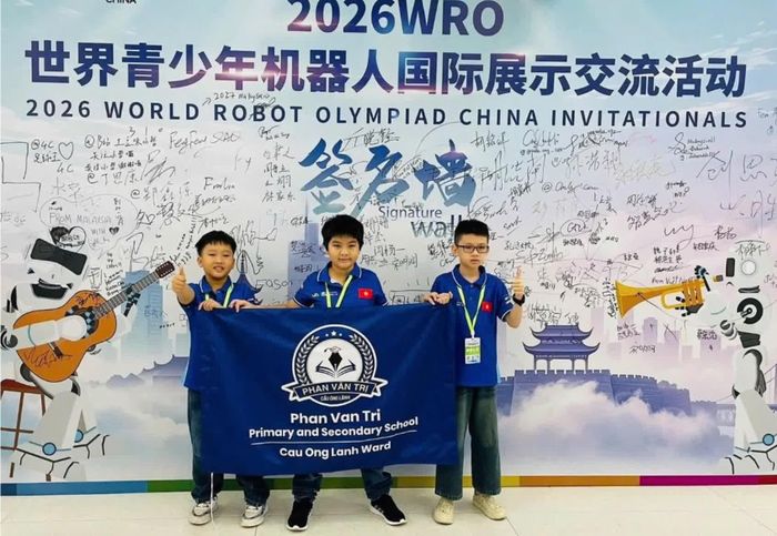 Đội tuyển Robotics của Trường Tiểu học - THCS Phan Văn Trị (TP.HCM) giành ngôi vô địch (Ảnh: Nhà trường cung cấp)