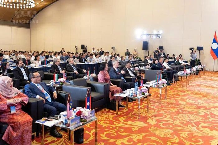 Các đại biểu tham dự Hội thảo. Ảnh: quochoi.vn