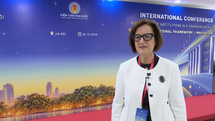 Bà Sotiria Ntouni - Chủ tịch Tòa Thẩm kế Hy Lạp