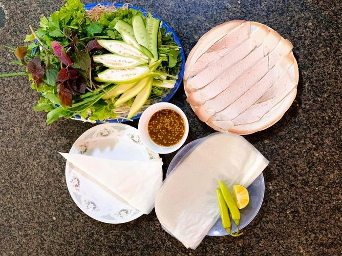 Bên cạnh cảnh quan và di sản, ẩm thực góp phần hoàn thiện sức hấp dẫn của Đà Nẵng - Ảnh: Internet