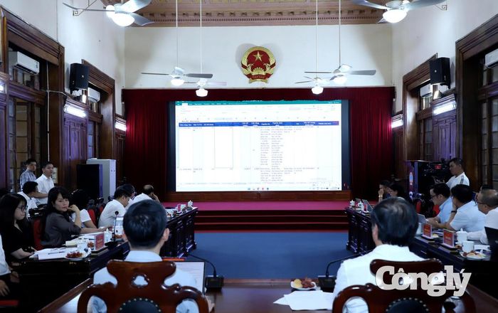Chạy thử phần mềm, hướng dẫn trực tiếp và giải đáp các vấn đề kỹ thuật, nghiệp vụ