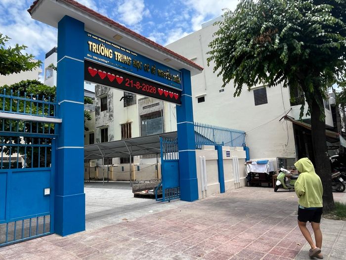 Một trong những điểm Trường THCS ở phường Nam Nha Trang.