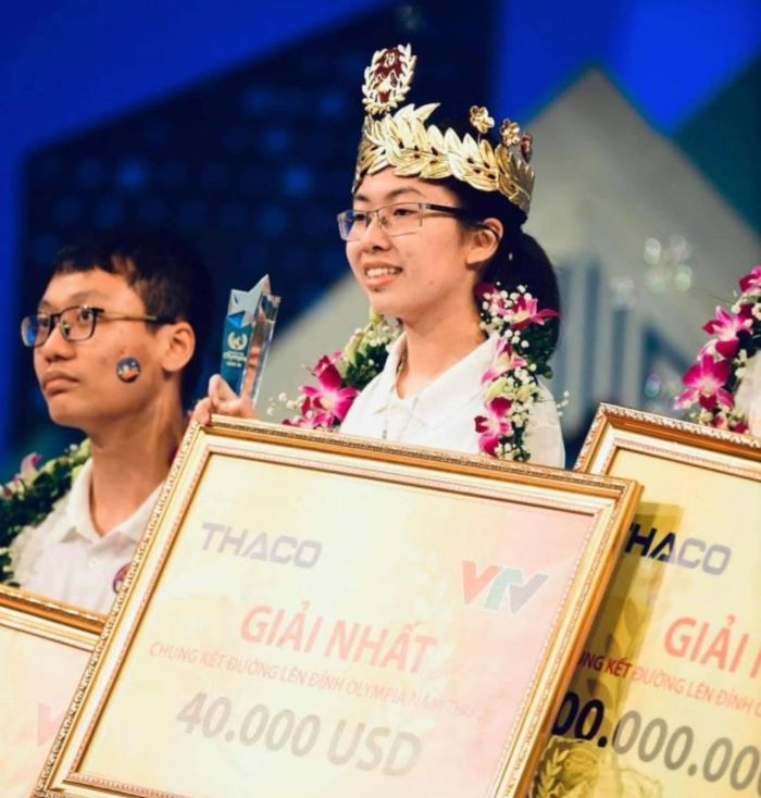 Nguyễn Thị Thu Hằng, Quán quân Đường lên đỉnh Olympia năm thứ 20, năm 2020.
